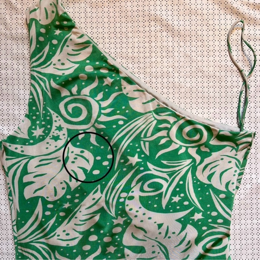 Saylor Kaegan One-Shoulder Dress in Kermit – Size M - Picture 11 of 14